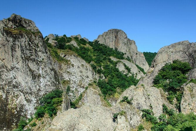 1 day hiking in Birtvisi Canyon from Tbilisi - What the private format really adds