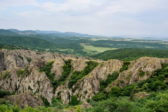 1 day hiking in Birtvisi Canyon from Tbilisi - The guide, driver, and pace of the day