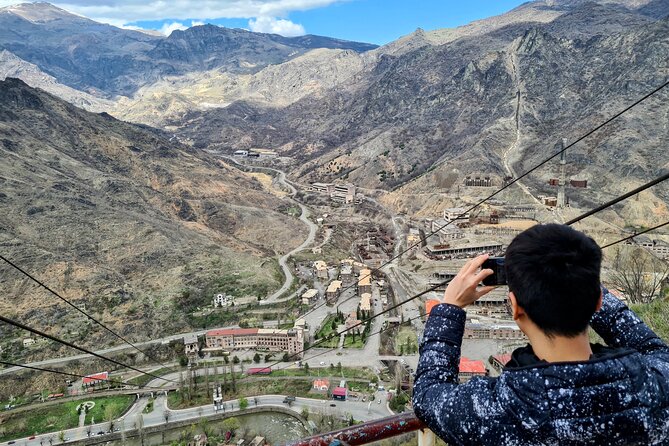 1 Day Private Armenia: UNESCO, Soviet & Curated Family Lunch - What the private vehicle and guide add