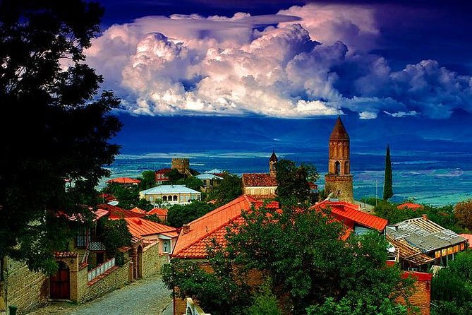 1-Day Trip to David Gareja Monastery with Rainbow Hills & Sighnaghi from Tbilisi - Rainbow Hills, with a short walk in open country