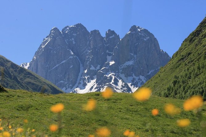 2 Days Private Tour to Kazbegi and Juta Village with Trekking - Key points to know before booking