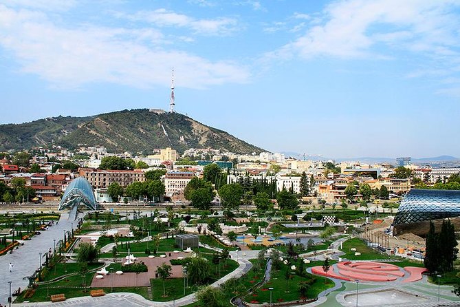 3-day Sightseeing tour by Visit-geo - Day one: Mtskheta’s churches and Uplistsikhe’s stone rooms