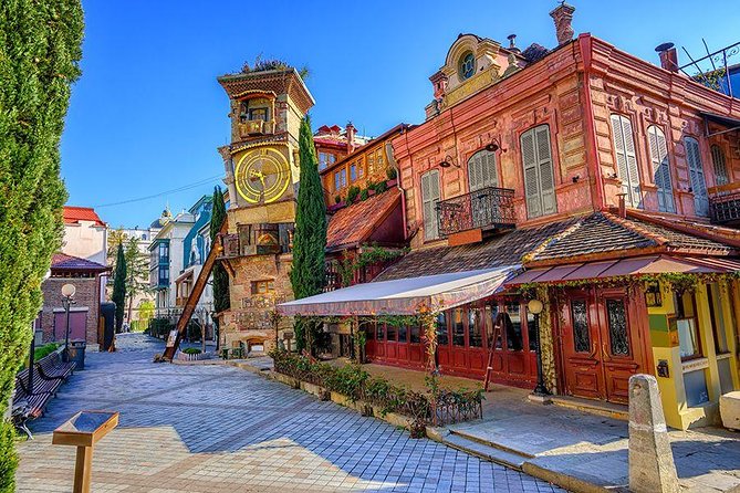 3 Days Georgia Tour package - The private vehicle and the guide make the difference