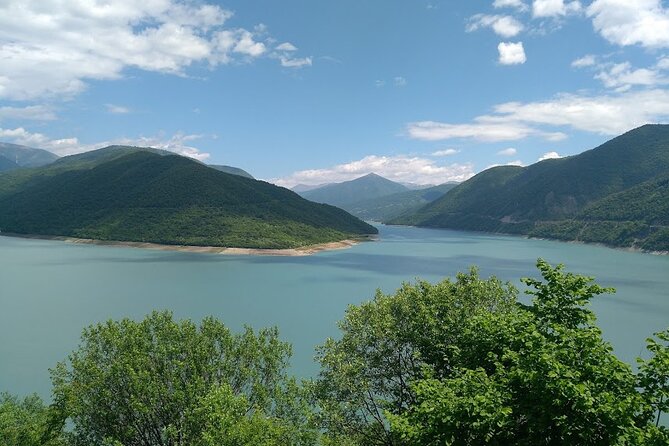 3 Days in Georgia: Private Tour with Wine, Mountains & Culture - Meidan Bazaar and the Bridge of Peace
