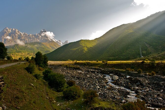 3 full day private tours in Georgia - Day two: the Georgian Military Road to Gudauri