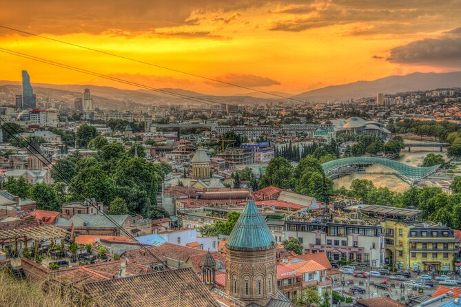 3-Hour Private Guided Walking Tour in Tbilisi - Why this walk works as a first look at Tbilisi