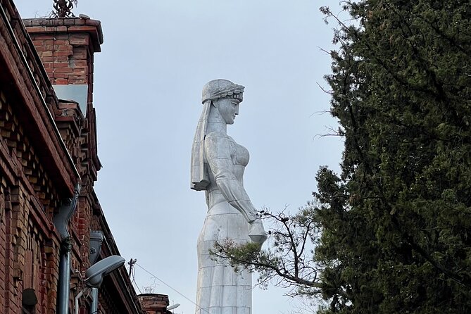 3-Hour Private Guided Walking Tour in Tbilisi - Crossing the Bridge of Peace into Rike Park