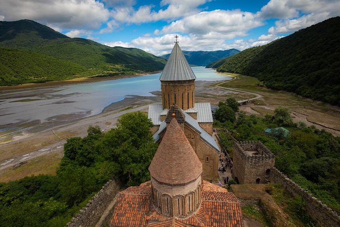 Adventure in Caucasus – Private Tour to Jinvali, Ananuri, Gudauri, Kazbegi - Who will enjoy this tour most?