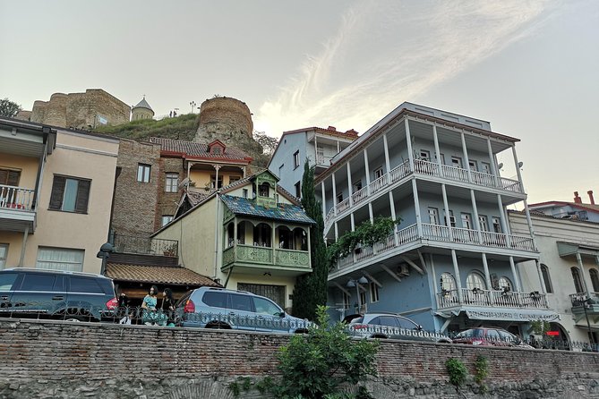 Amazing 3 days Tour to Georgia - The military road to Kazbegi and Gergeti Trinity Church