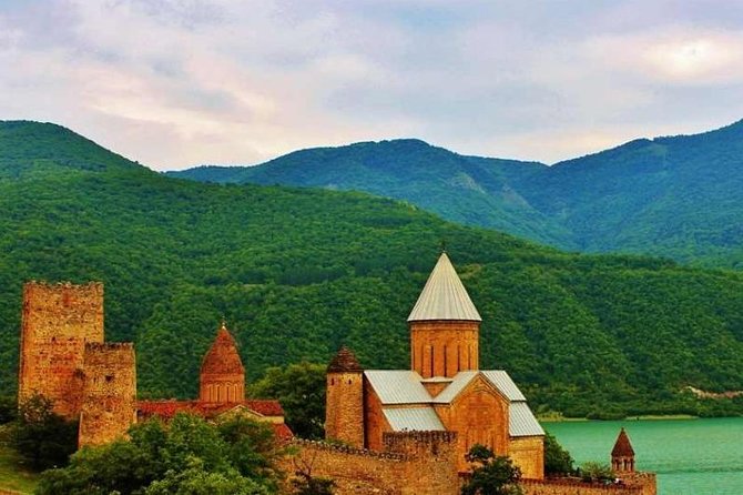 Ananuri, Gudauri, Kazbegi. Military Road of Georgia. Private tour. - Key points before you book