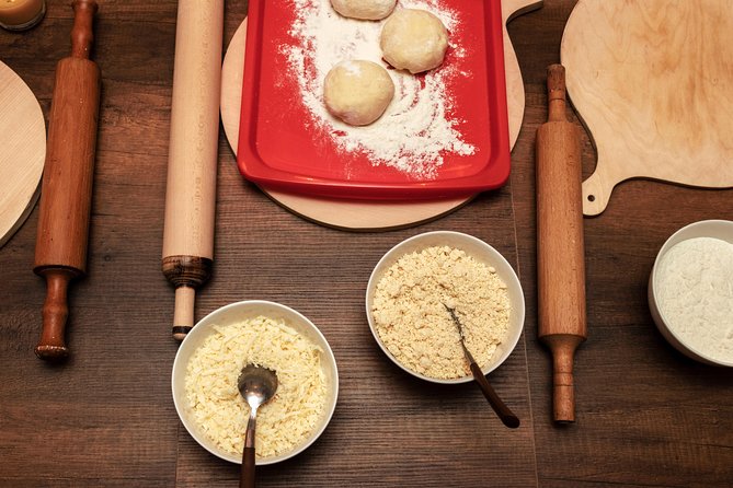 Cook True Ajarian Khachapuri and Khinkali in Highlanders Style - The teaching style and language support