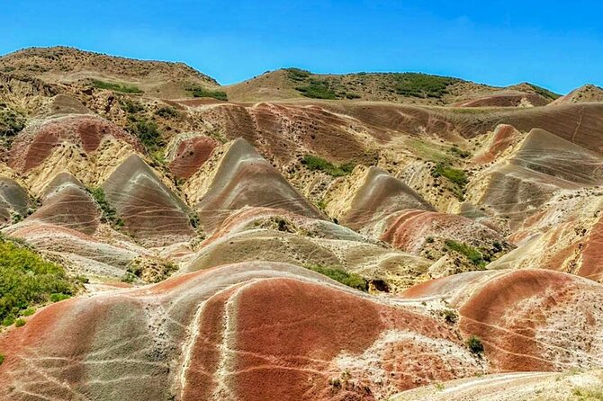 David Gareji and Real Rainbow Mountains Off-Road adventure + hike - Key points before you book