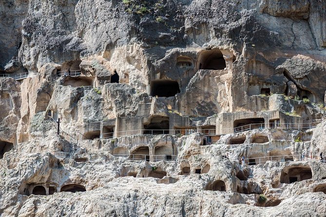 Day tour to Vardzia, Borjomi in Georgia - Vehicle comfort and the risk of delays