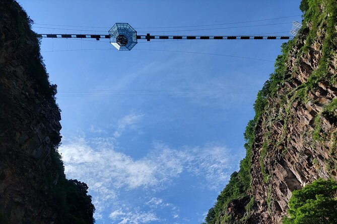 Diamond bridge and Dashbashi canyon day excursion from Tbilisi - Walking into Dashbashi Canyon