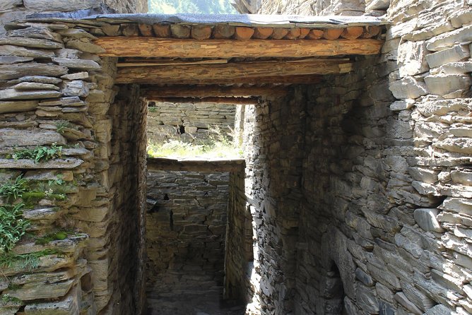Five days tour to Khevsureti (Abudelauri lakes) & Kazbegi with hikes. - Day 5: Walking to Gergeti Trinity Church