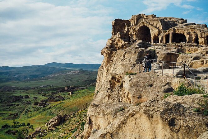 Four Historical Places: Mtskheta-Gori-Uplistsikhe-Jvari Monastery- Private Tour - The seven to eight hour pace