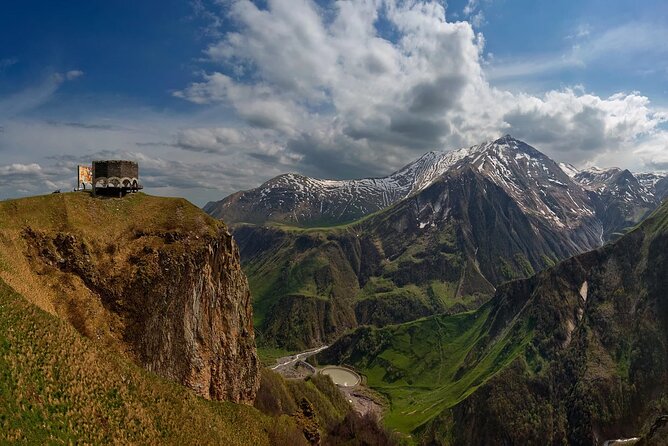 From Tbilisi: Kazbegi Day Tour, Gergeti Trinity, Ananuri &Gudauri - The Russia-Georgia Friendship Monument