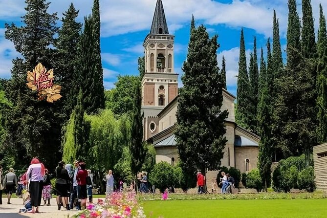 From Tbilisi Magical Kakheti – Sighnaghi, Bodbe & Chronicles Tour - Lunch, tastings, and the pace of the day