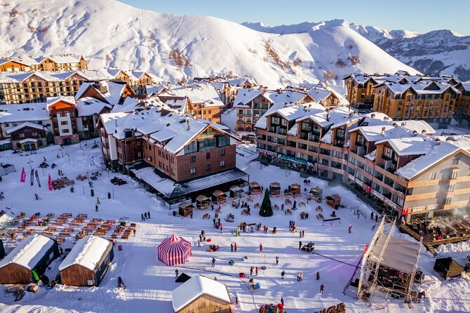 From Tbilisi to Gudauri Ski Resort, Zhinvali, Ananuri Day Trip - Transport, meeting point, and the pace of the day