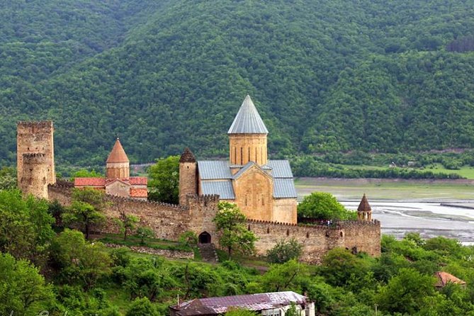 full day Kazbegi-Gudauri-jvari -from Tbilisi - Practical planning for the road