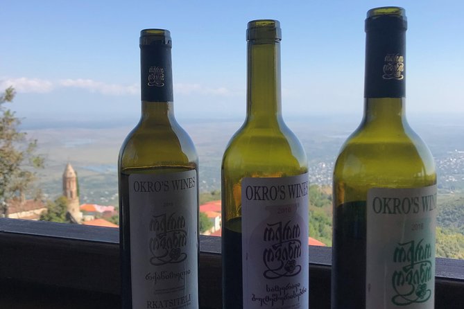 Full Day Private Wine Tour in Kakheti Region with Lunch and 3 Wine Tastings - Fresh bread and cheese in Badiauri