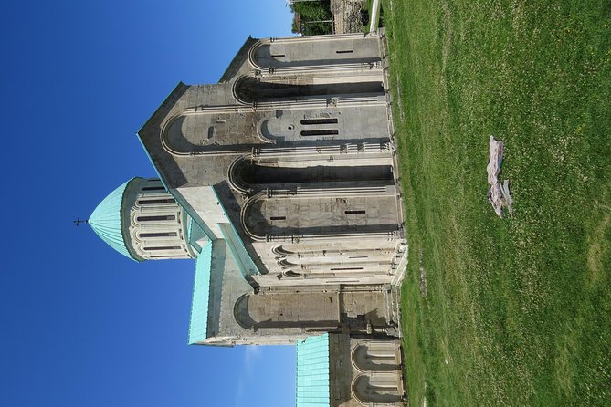 Gelati, Prometheus, Sanatoriums and Wine tour - Gelati Monastery and the Motsameta backup