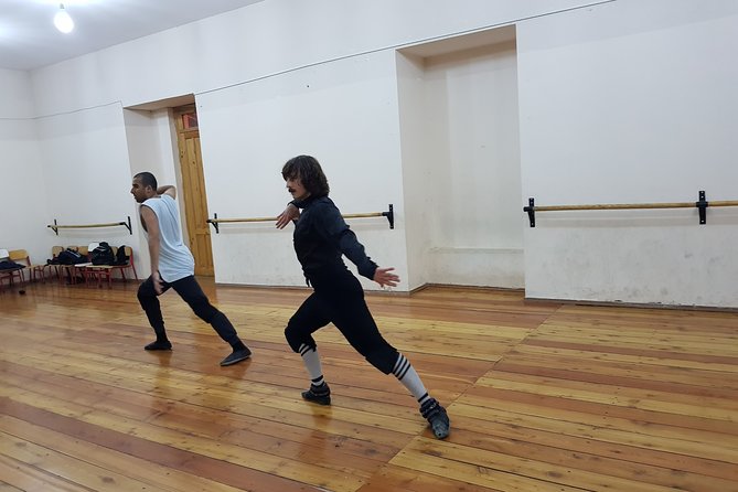 Georgian Dance Class in Tbilisi, Georgia - Timing, clothing, and practical planning