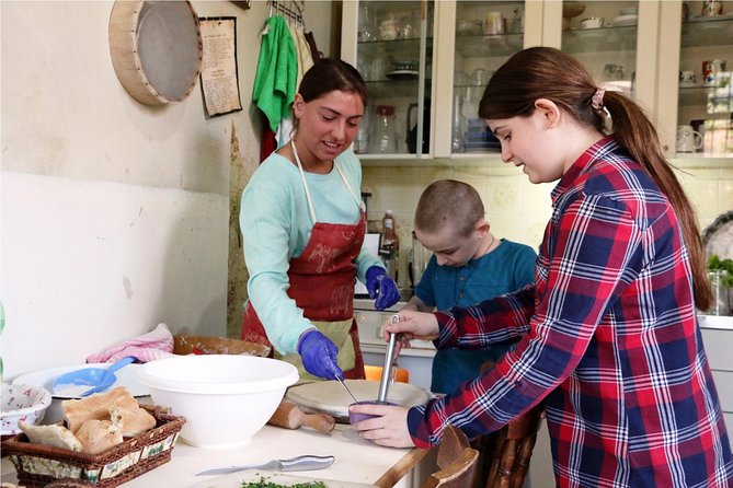 Join a Local for a Market Tour, Cooking Class and Meal in her Tbilisi Home - The Main Strengths and Limitations