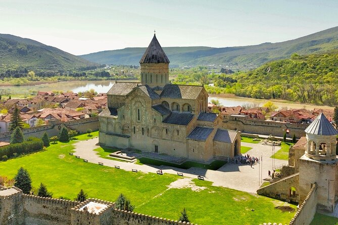Jvari monastery & Mtskheta - Half day group tour from Tbilisi - Key points at a glance