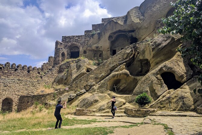 Kakheti Gems: Rainbow Mountains, Gareji & Signagi Private Tour - Kapatadze Lake and Georgia’s dry side