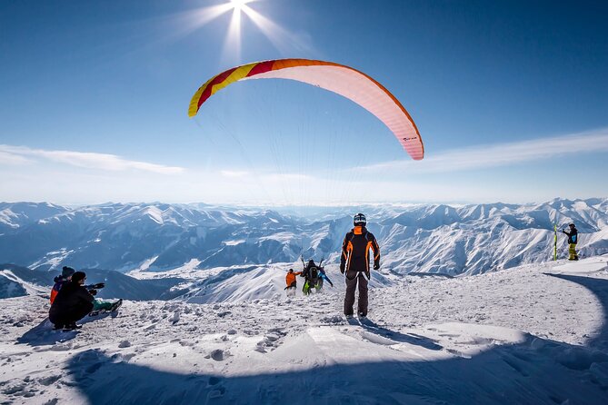 Kazbegi and Gudauri Full Day Private Tour from Tbilisi - Lunch at Rooms Kazbegi