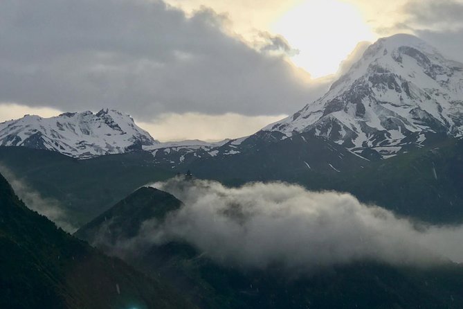 Kazbegi Day Trip (Jinvali, Ananuri, Gudauri, Gergeti church) - What the guide adds to the drive