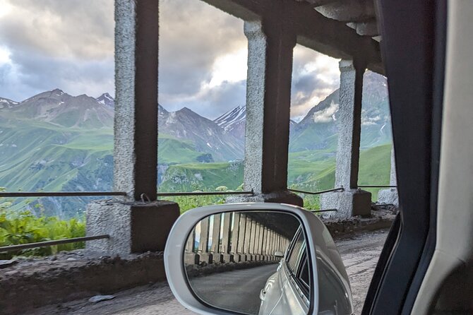 Kazbegi full day private tour + LUNCH - The Gudauri Friendship Monument and high mountain views