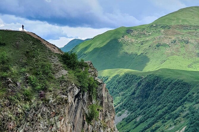 Kazbegi full day private tour + LUNCH - Transport, timing, and the feel of a private day