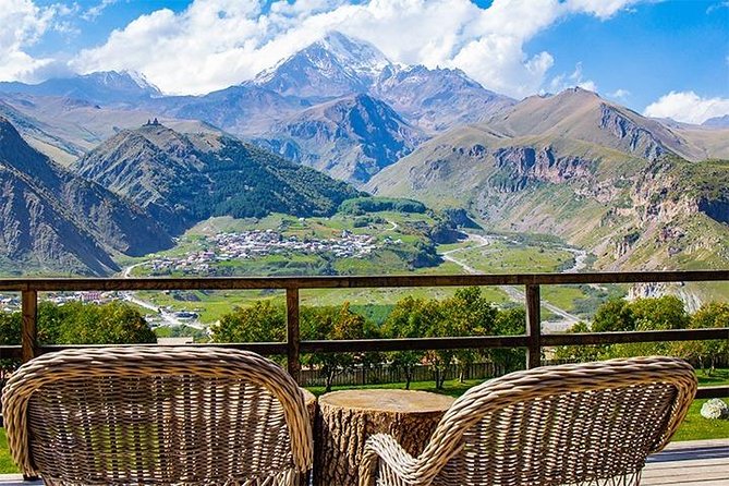 Kazbegi Full-Day Private Tour with Scenic Stops from Tbilisi - Why this road trip is one of Georgia’s best day outings