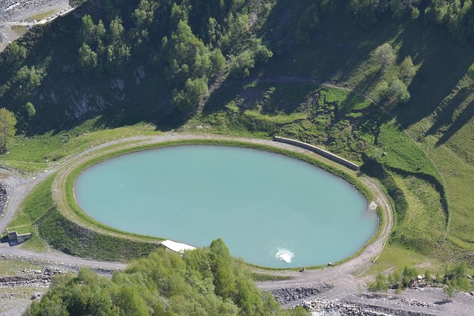 Kazbegi, Gergeti and Ananuri Full Day Tour from Tbilisi - Reaching Gergeti Trinity Church at 2,170 meters