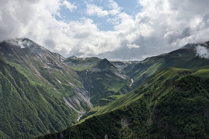 Kazbegi Gudauri and Ananuri Mountains Private Day Trip - The Russian Georgian Friendship Monument