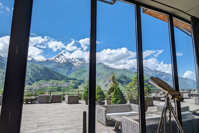Kazbegi & Gudauri Private Full-Day Tour From Tbilisi - How the private format changes the day
