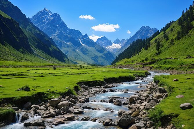 Kazbegi&Gudauri Small group tour including hotel pick up/drop-off - Why this route is worth a full day from Tbilisi