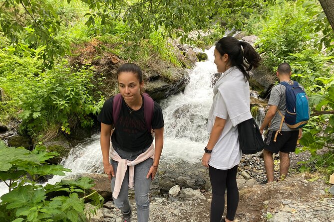 Kazbegi:Hiking to Gveleti Waterfall - The guides and the feel of the day