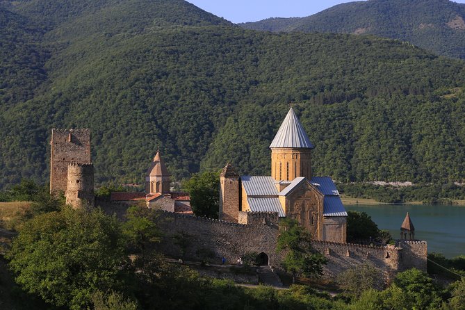 Kazbegi MOUNTAIN Tour (GLORY OF THE NATURE) + MANY NEW LOCATIONS - Spring water in Kvemo Mleta