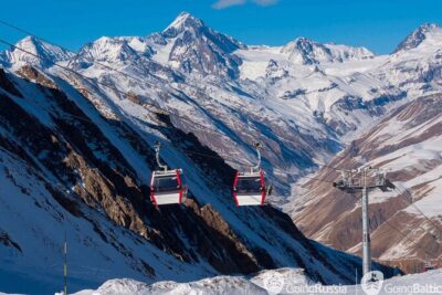 Kazbegi (stepantsminda) and Gudauri private tour
