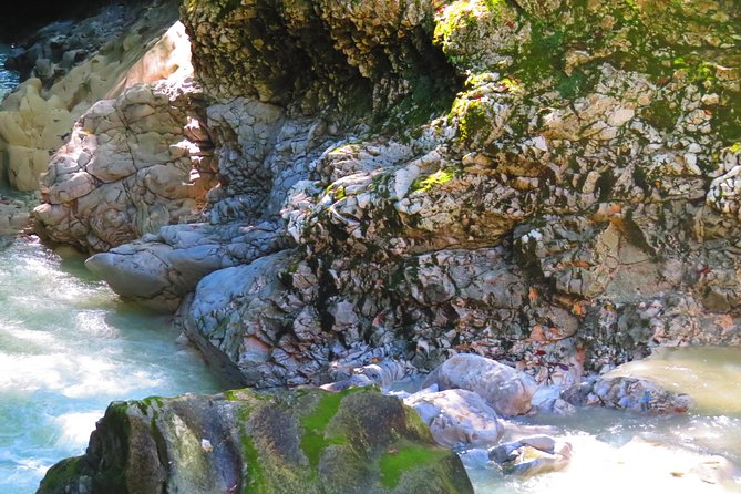 Martvili Canyon and Hanged Bridges of Okatse - Okatse Canyon and the 900-meter suspended walkway