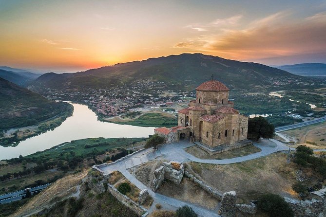 Mtskheta, Ananuri, Gudauri and Kazbegi Full Day Tour from Tbilisi - Why this route works so well from Tbilisi