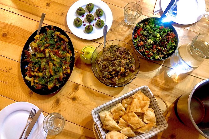 Natural Wine Tour to Kartli region, lunch & wine tasting at Andro Barnovi - What the guide style adds to the day