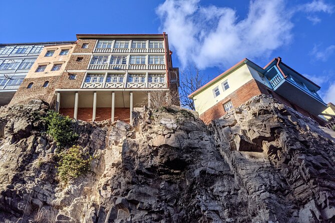 Old Tbilisi Highlights walking tour with wine & 10 tastings - The Fig Gorge and the sulfur waterfall