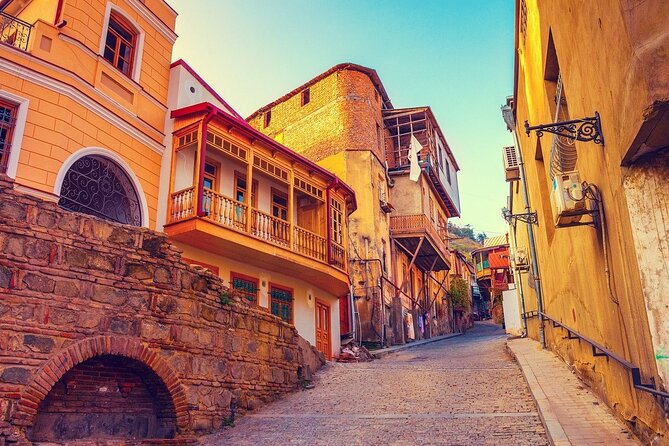 Old Tbilisi Tour: Private Walking Tour With Wine Tasting - Kartlis Deda and the meaning of the Mother of Georgia