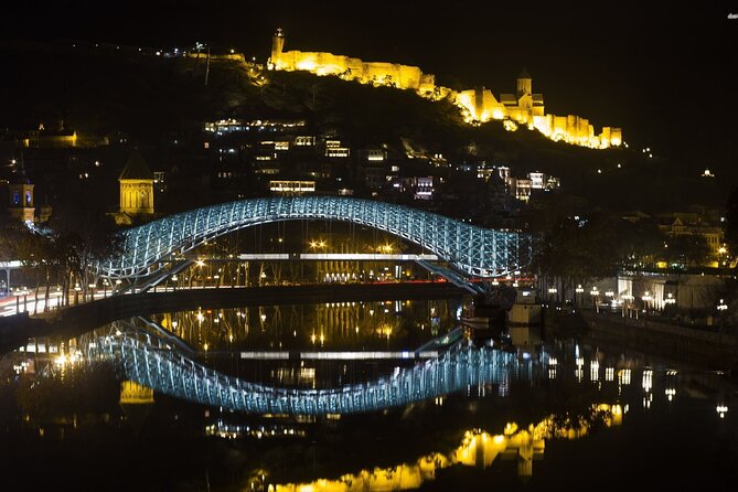 Old Tbilisi Tour: Private Walking Tour With Wine Tasting - A cool pause at Legvachtahvi Gorge