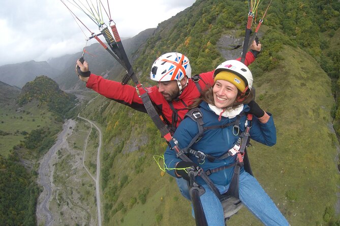 Paragliding tandem flights in Georgia - The flight video is a useful extra