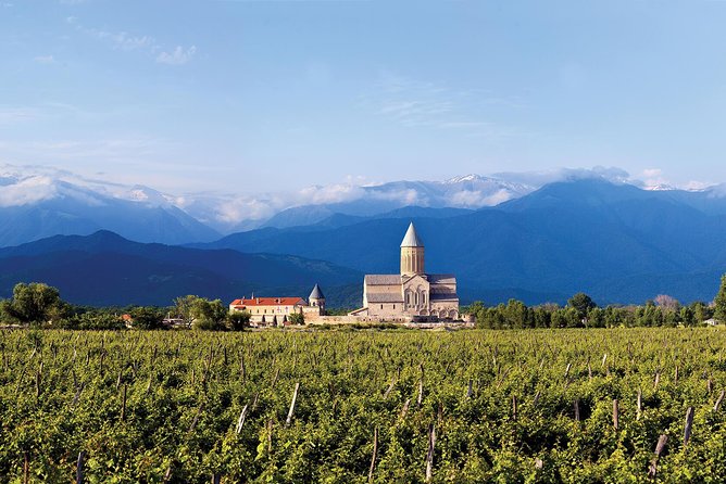 Private 4 days Food & Wine and Sightseeing tour to Kakheti, Kazbegi, Mtskheta. - Should you book this Georgian food and wine tour?
